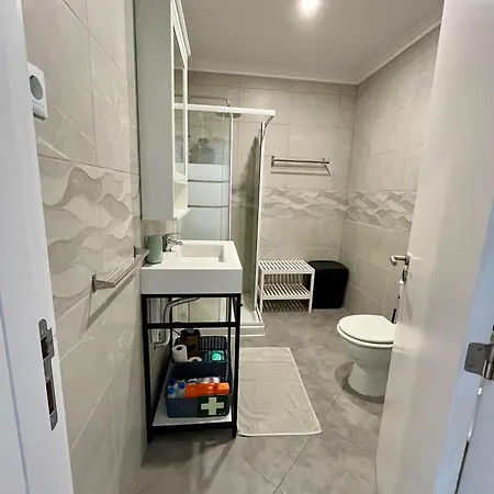 Supertubos Jacuzzi Surf Retreat V4 Σπίτι διακοπών Atouguia Da Baleia